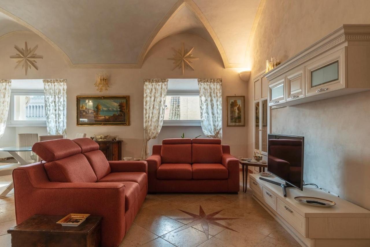 Palazzo Altieri Elegant Apartment Roma Ngoại thất bức ảnh