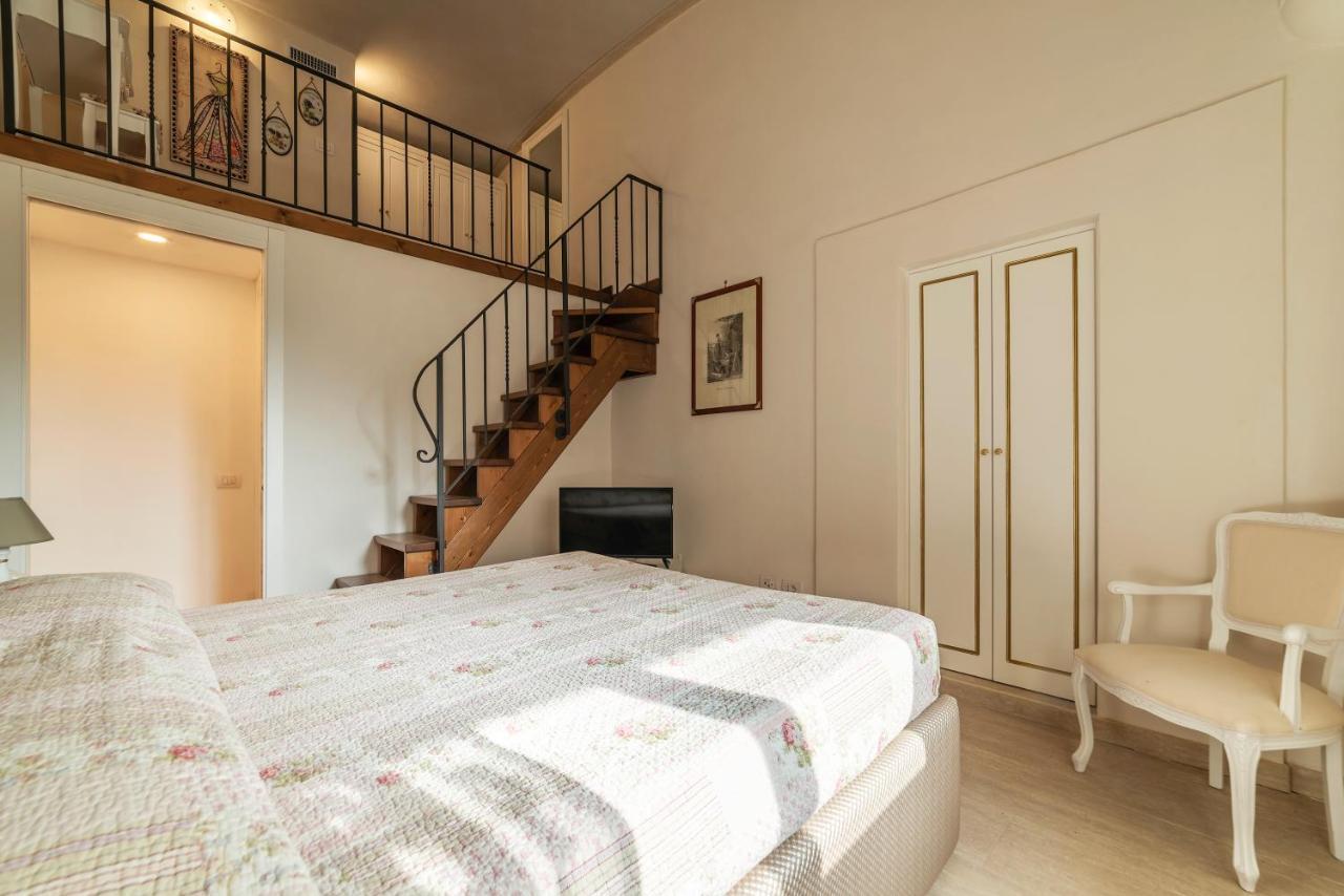 Palazzo Altieri Elegant Apartment Roma Ngoại thất bức ảnh