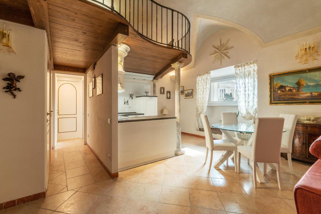 Palazzo Altieri Elegant Apartment Roma Ngoại thất bức ảnh