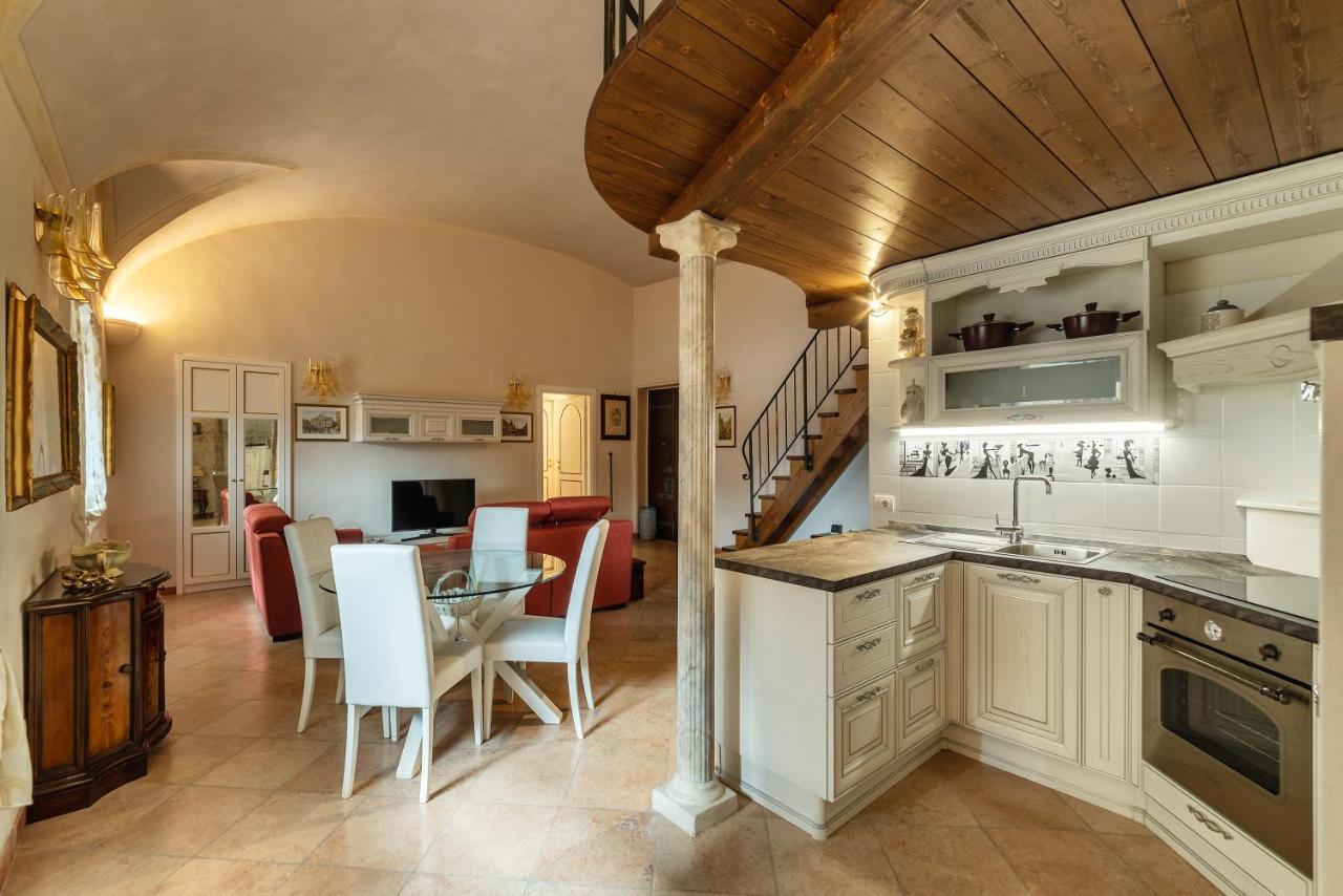 Palazzo Altieri Elegant Apartment Roma Ngoại thất bức ảnh