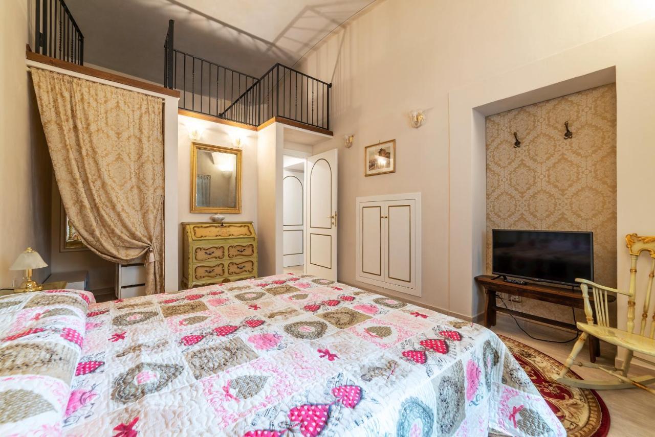 Palazzo Altieri Elegant Apartment Roma Ngoại thất bức ảnh
